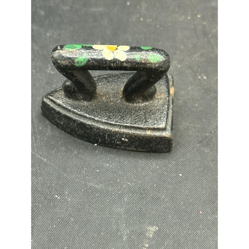 Vintage Cast Iron Hand Painted Folk Art‎ Miniature Iron